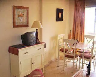 Happy Club Playa Flores توريمولينوس